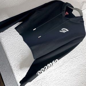 GUESS crop sweater! Black, size medium